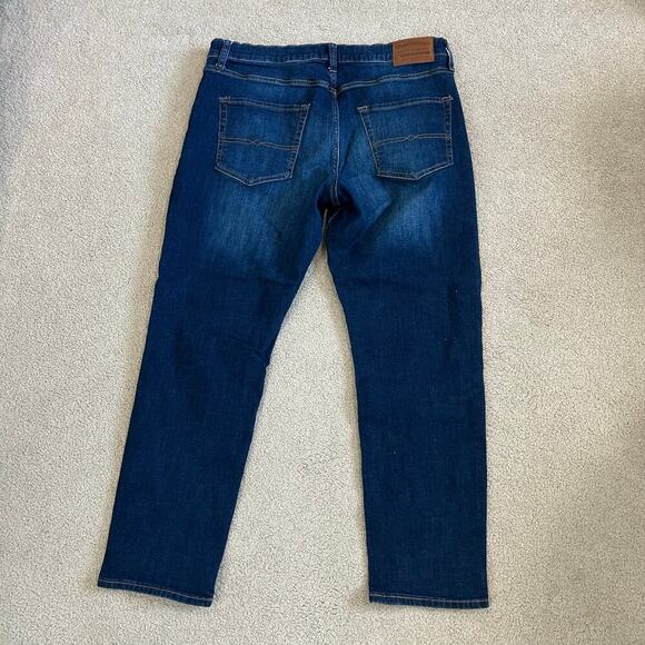 Lucky Brand Mens 412 Athletic Slim Coolmax Jeans Seneca Blue Size 33 x 32 - Picture 5 of 9